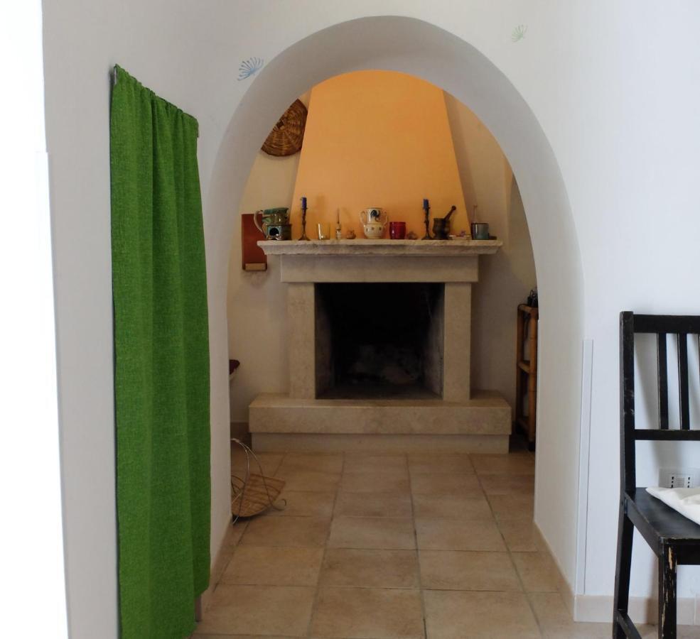 Trullo Chiari Di Bosco Villa มาร์ตินาฟรังกา ภายนอก รูปภาพ