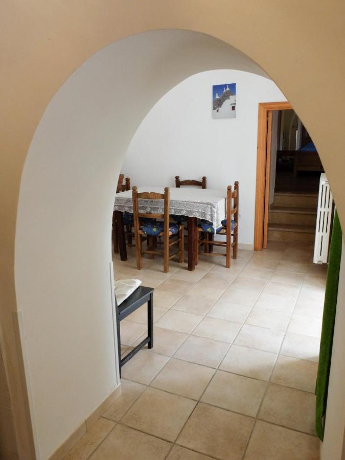 Trullo Chiari Di Bosco Villa มาร์ตินาฟรังกา ภายนอก รูปภาพ